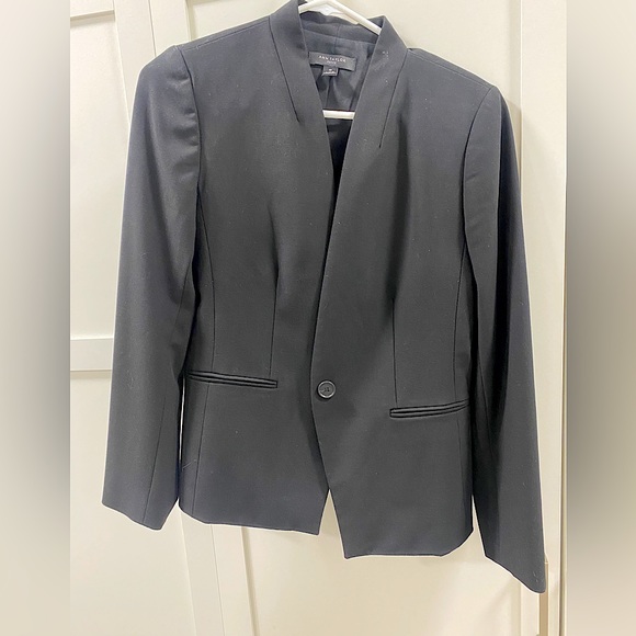 Black Ann Taylor Collarless Crepe Suit - Picture 2 of 9
